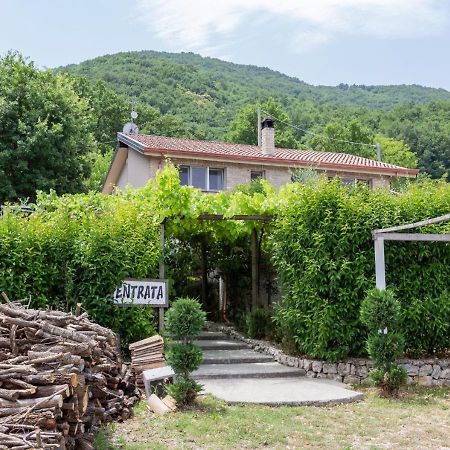 Agriturismo La Vammora Villa Laviano Exterior photo