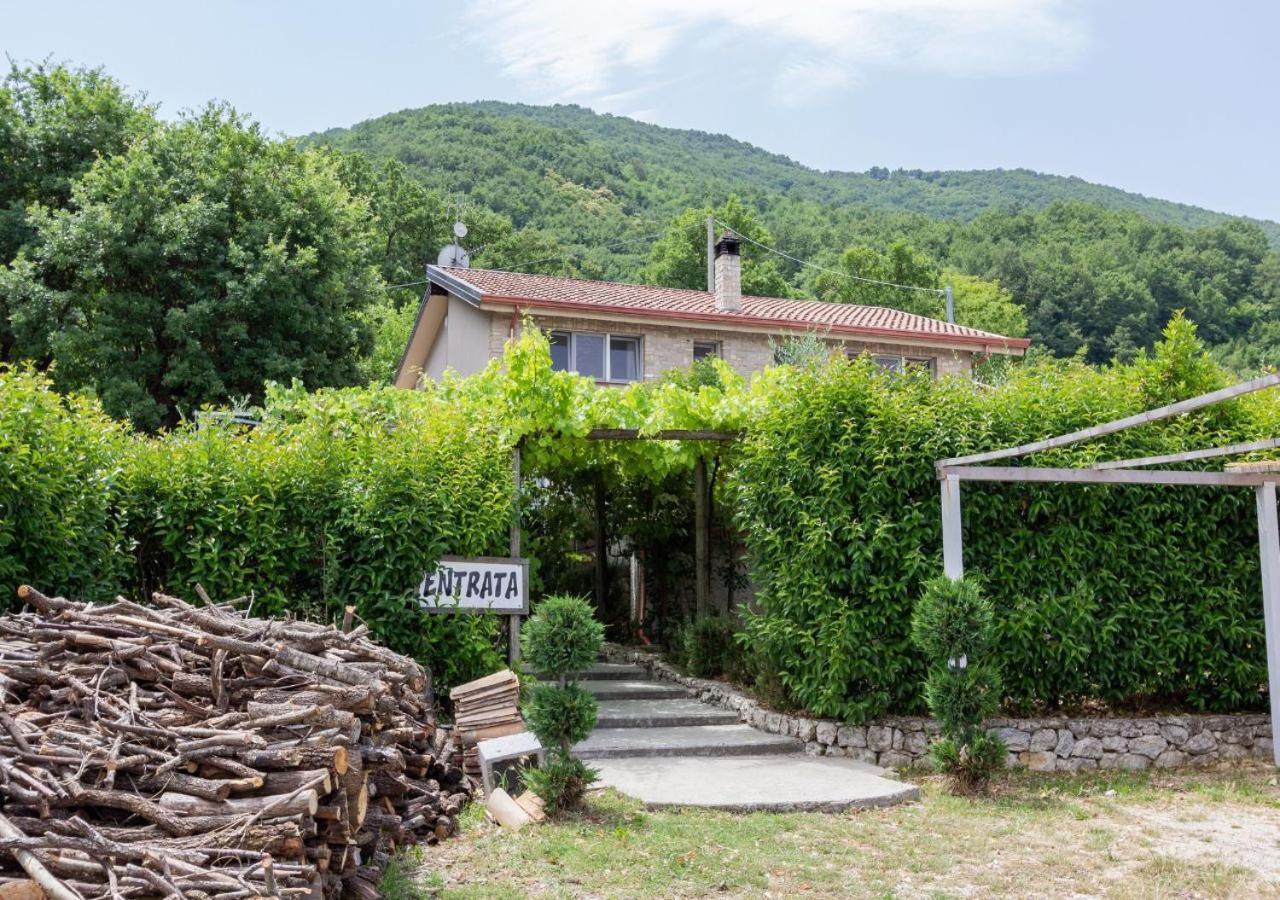 Agriturismo La Vammora Villa Laviano Exterior photo